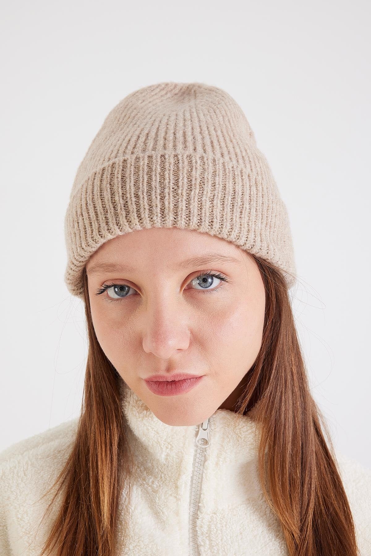 Beanie - Image 29