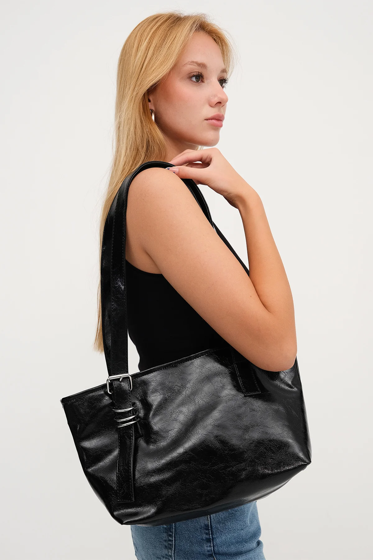 Belt Detail Hand Shoulder Bag - Image 10