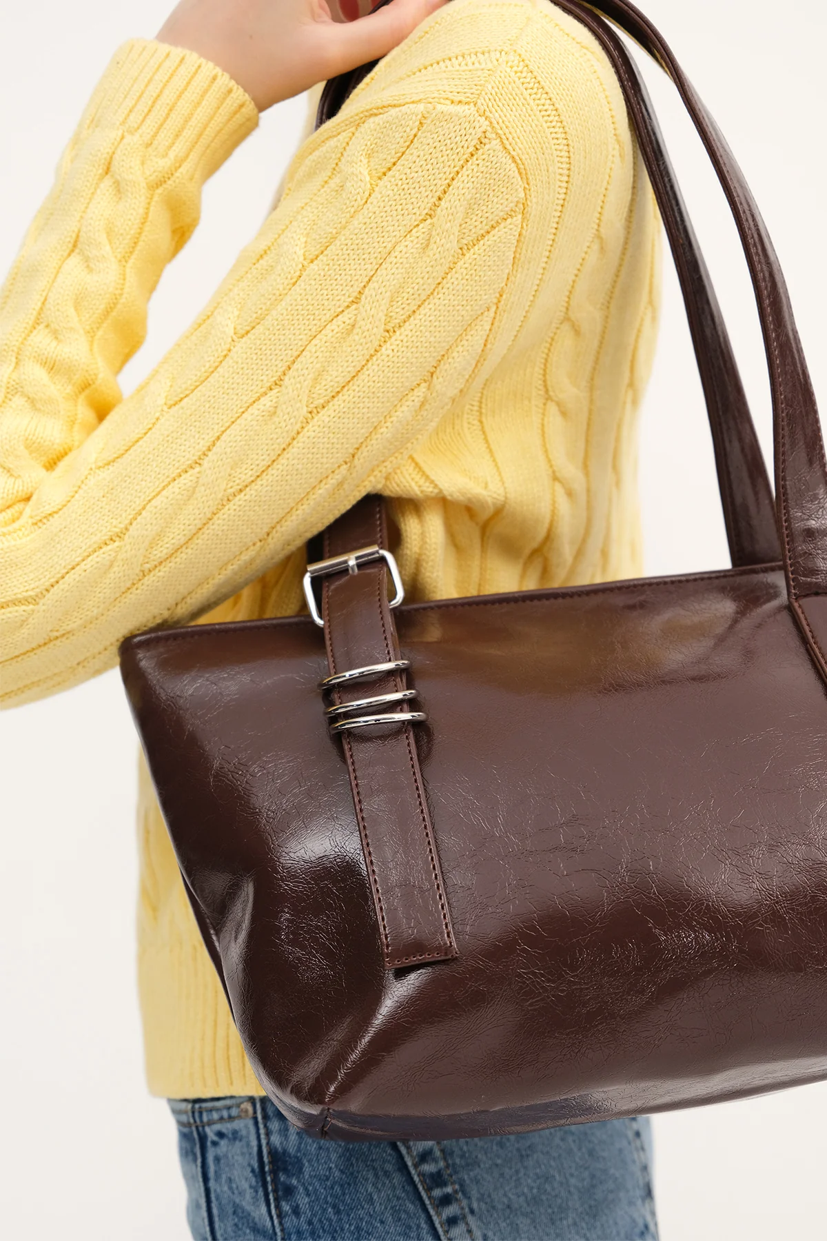 Belt Detail Hand Shoulder Bag - Image 4