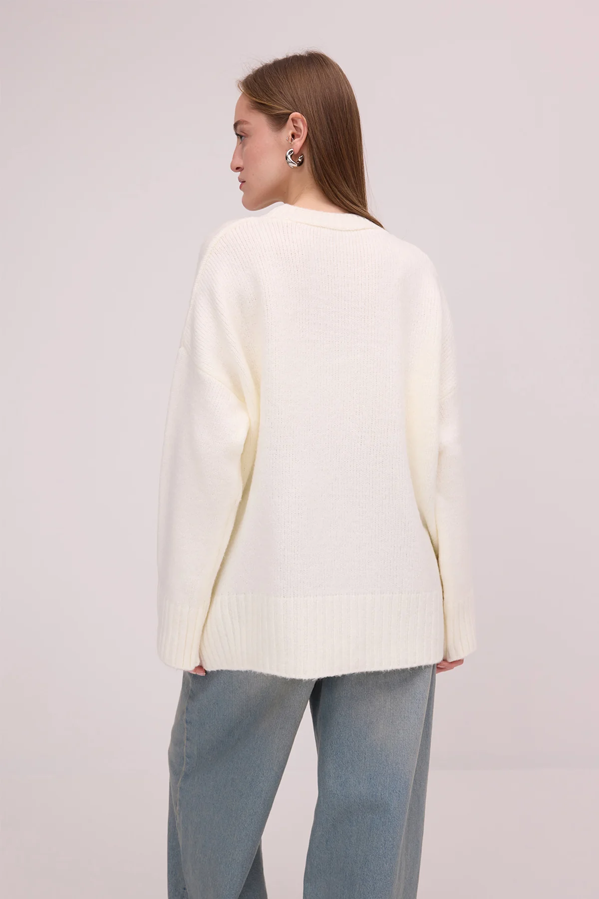 Crew Neck Basic Knitwear Sweater - Image 10