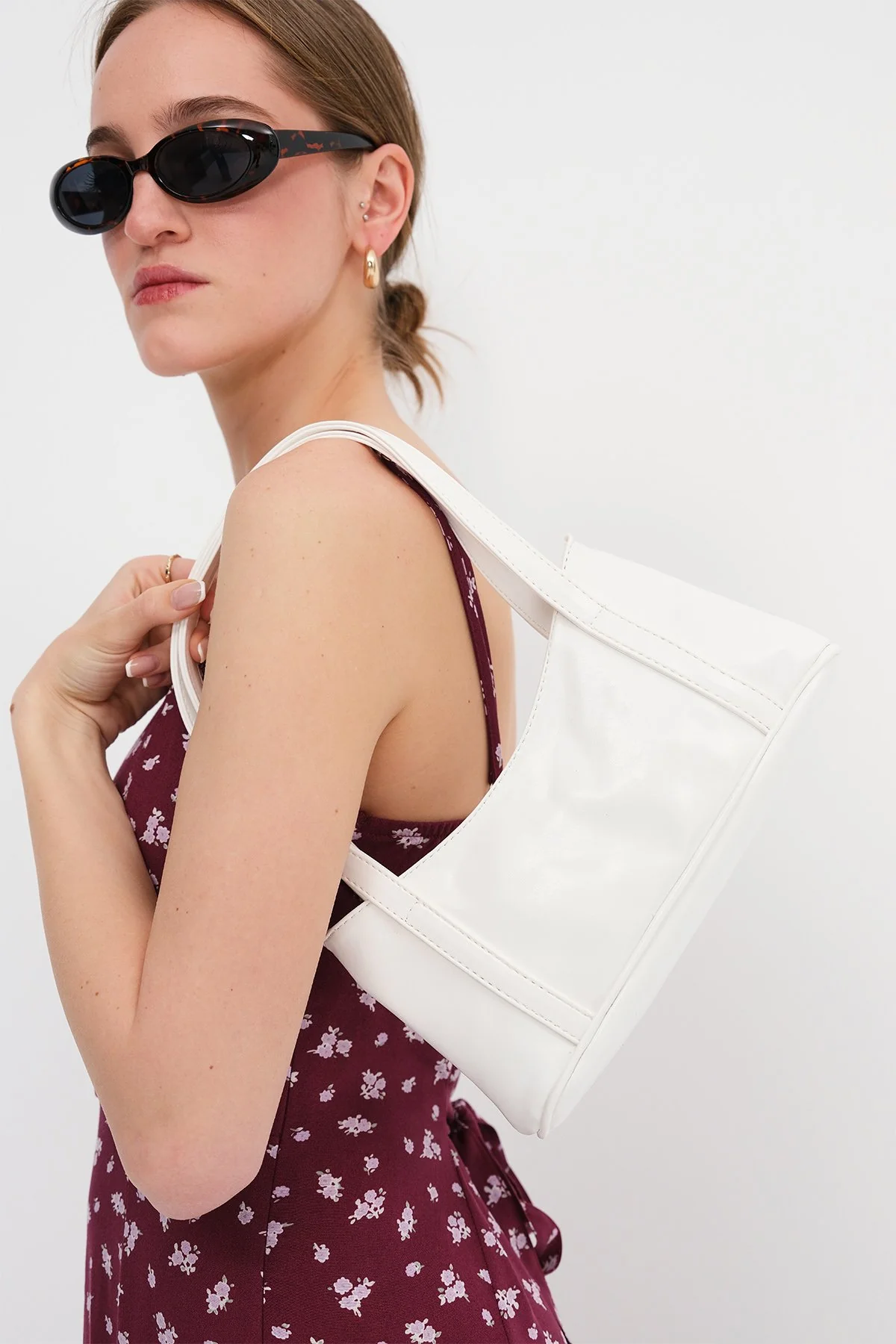 Faux Leather Hand And Shoulder - Image 12