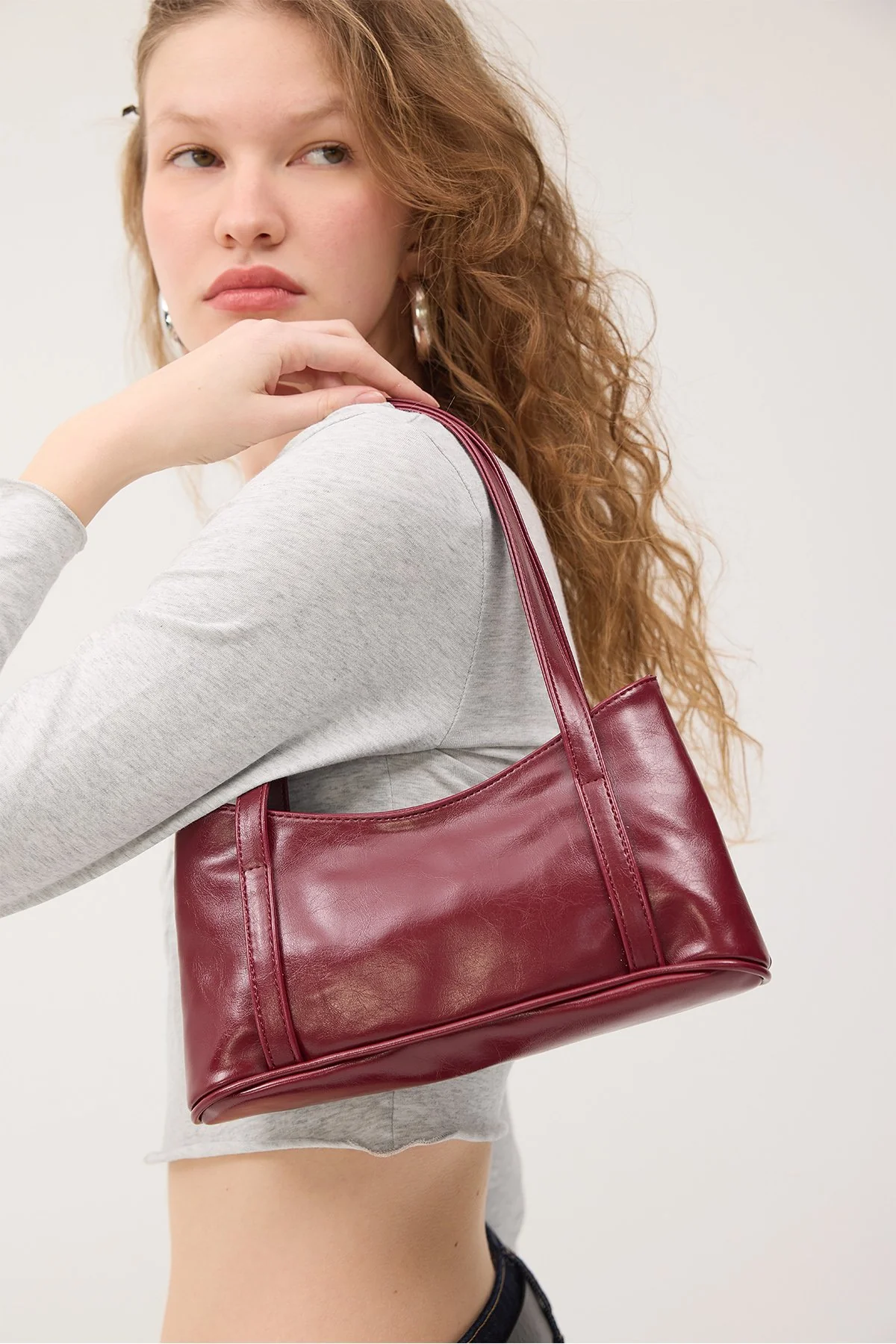 Faux Leather Hand And Shoulder - Image 18