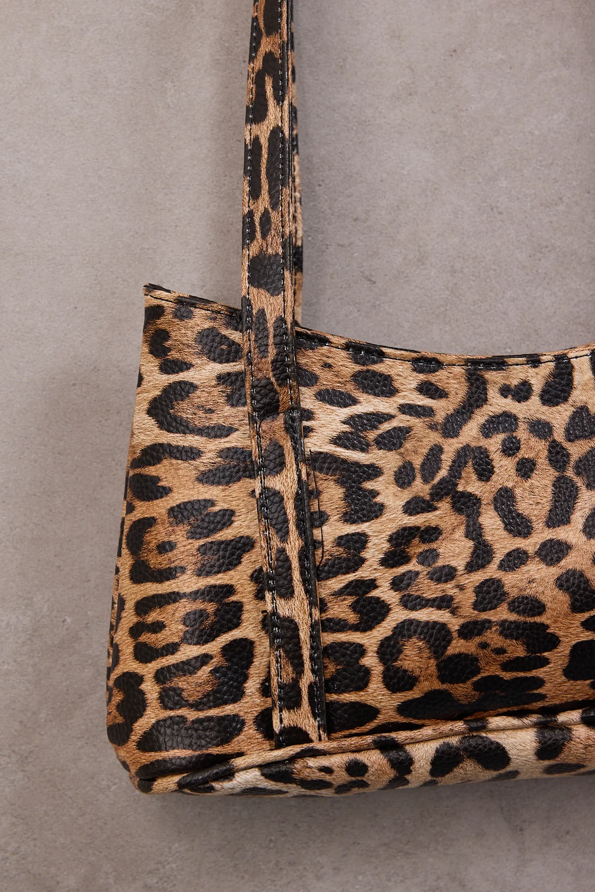 Faux Leather Hand And Shoulder - Image 25