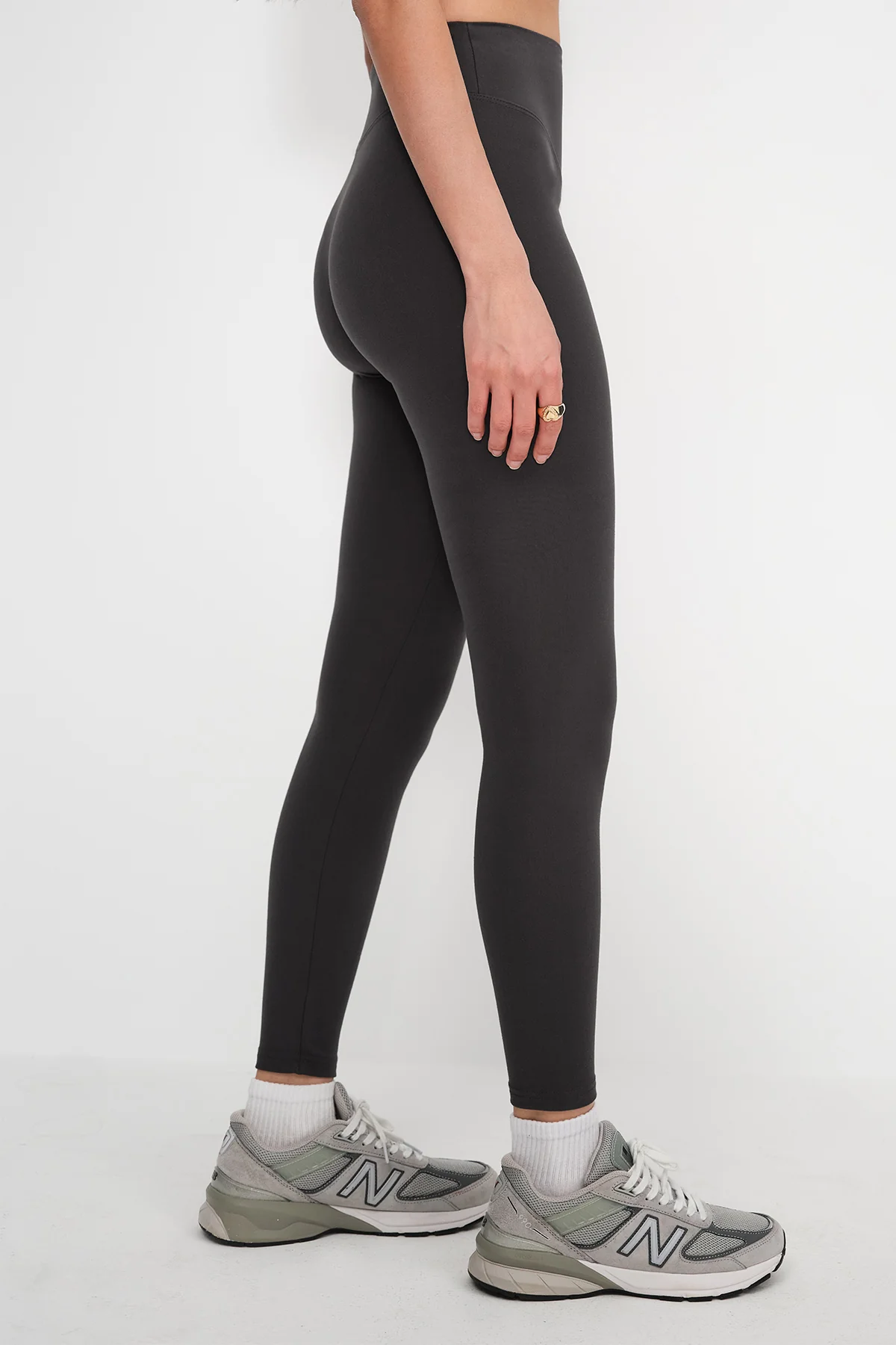 High Waisted Shaping Leggings - Image 13