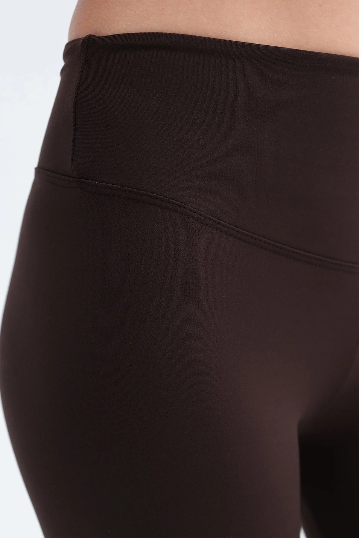 High Waisted Shaping Leggings - Image 5