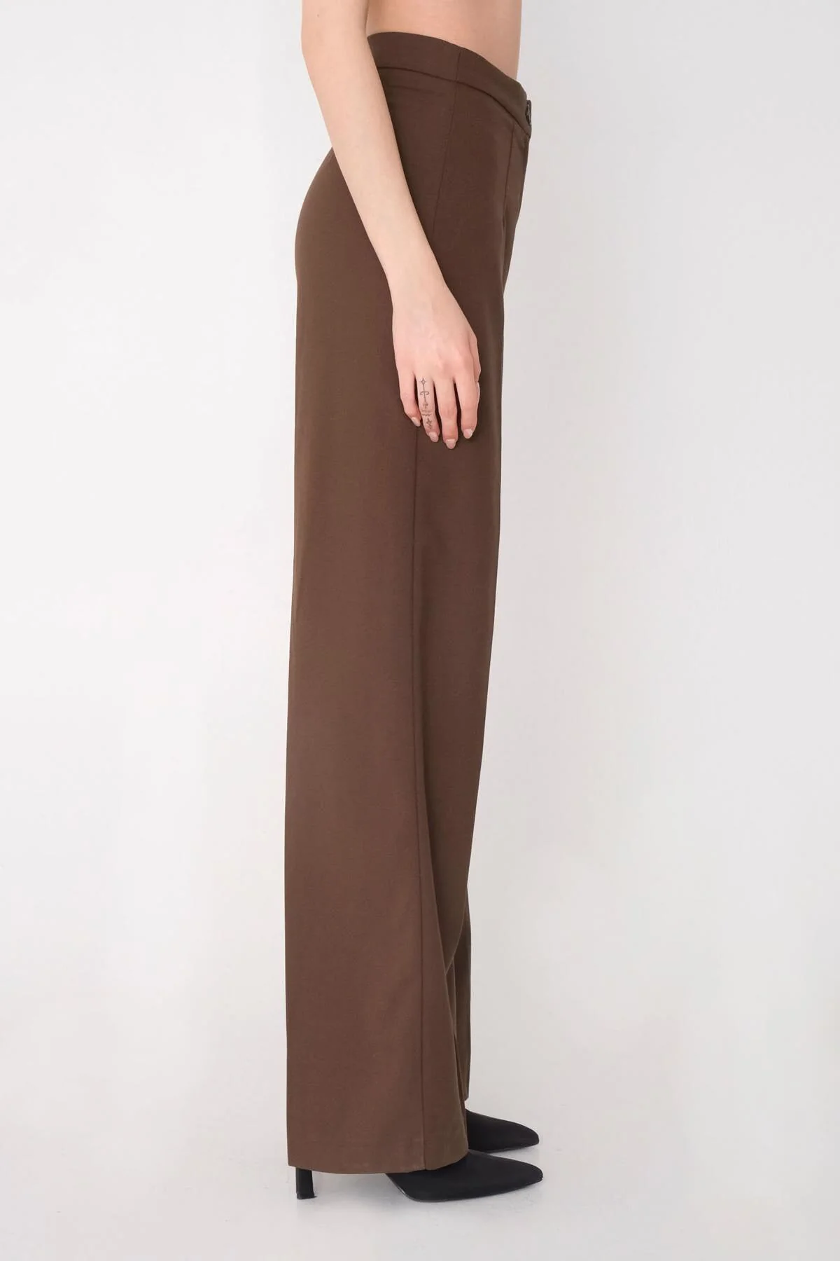 High-Waisted Wide Leg Trousers - Image 19
