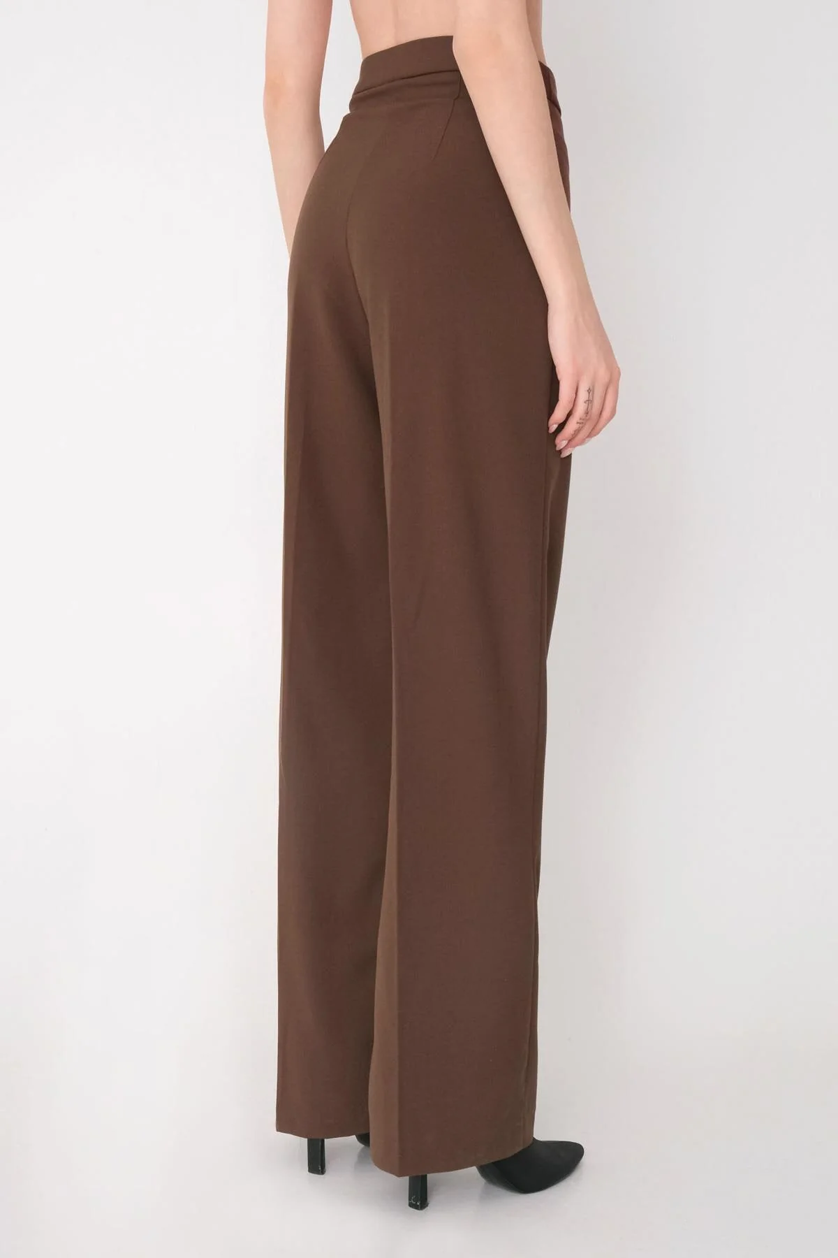 High-Waisted Wide Leg Trousers - Image 21