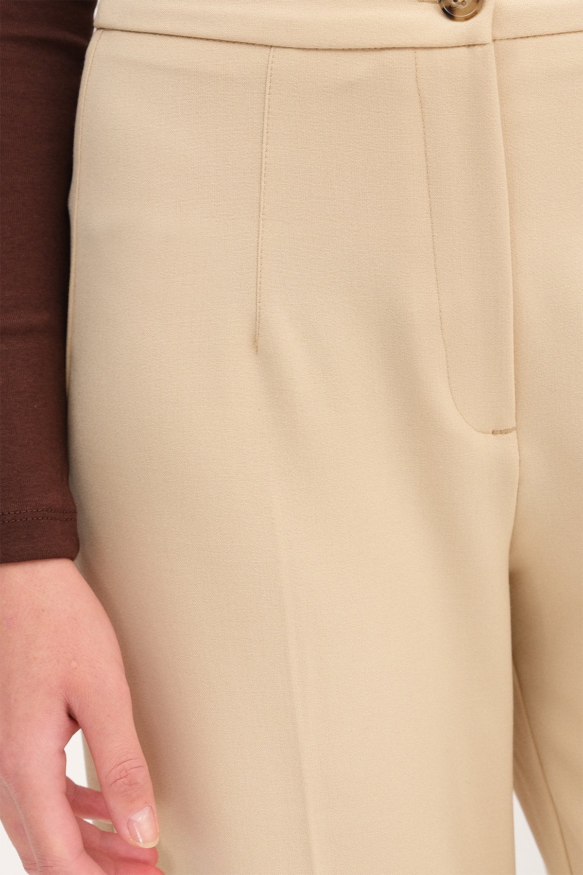 High-Waisted Wide Leg Trousers - Image 36