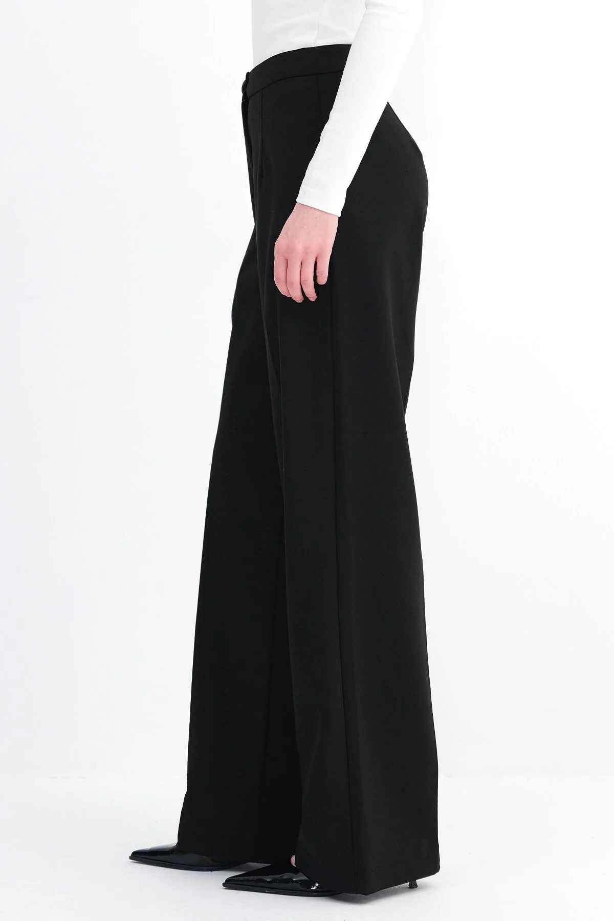 High-Waisted Wide Leg Trousers - Image 43