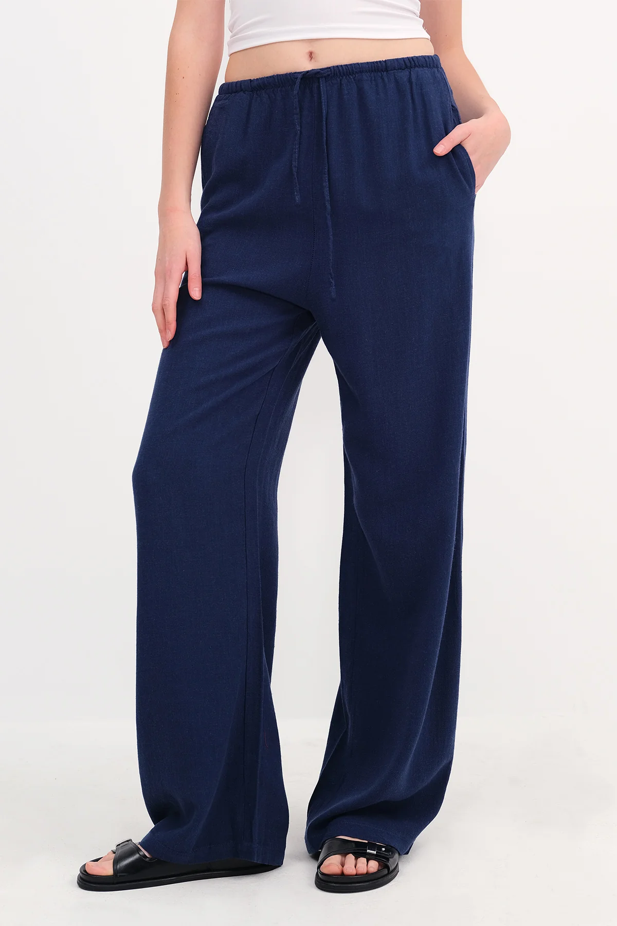 Linen-Blend Tie-Waist Wide Leg Pants - Image 32