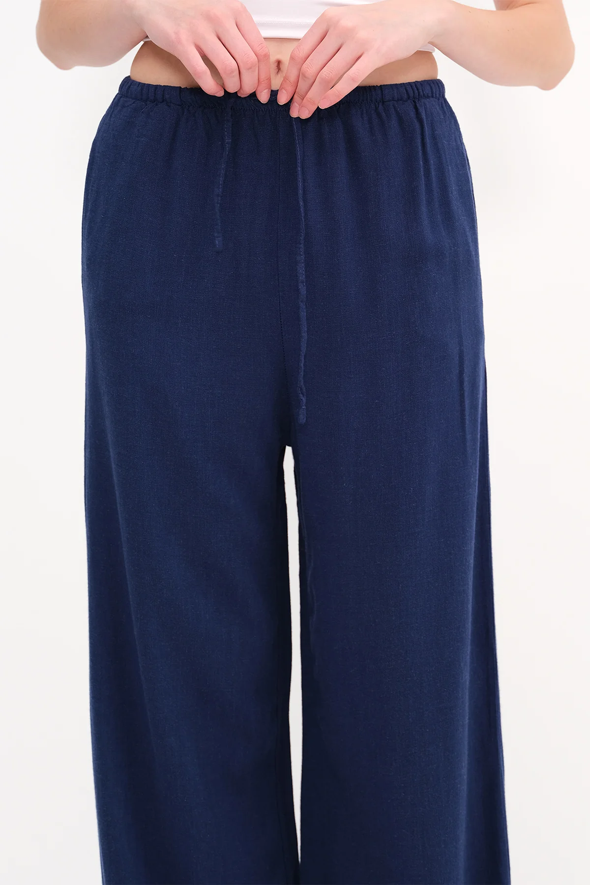 Linen-Blend Tie-Waist Wide Leg Pants - Image 33