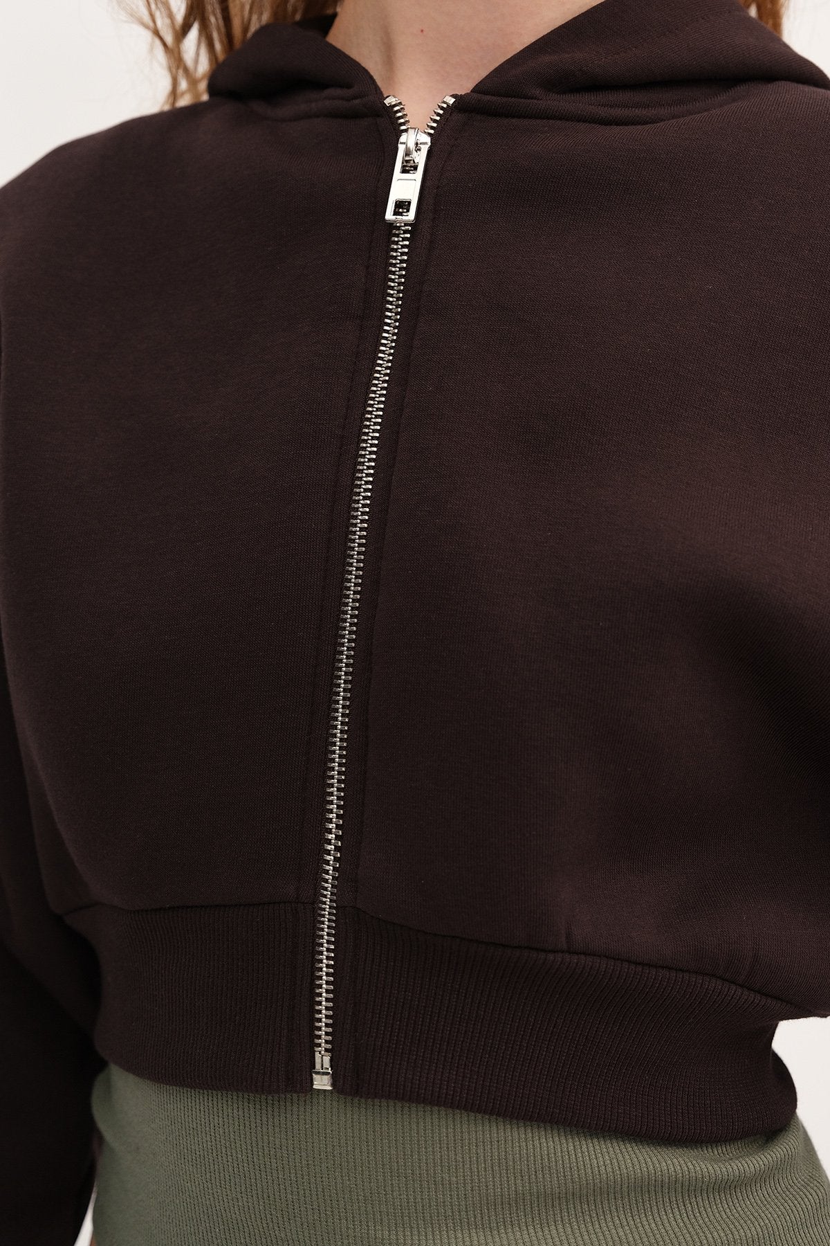Raised Hooded Crop Sweatshirt - Image 48