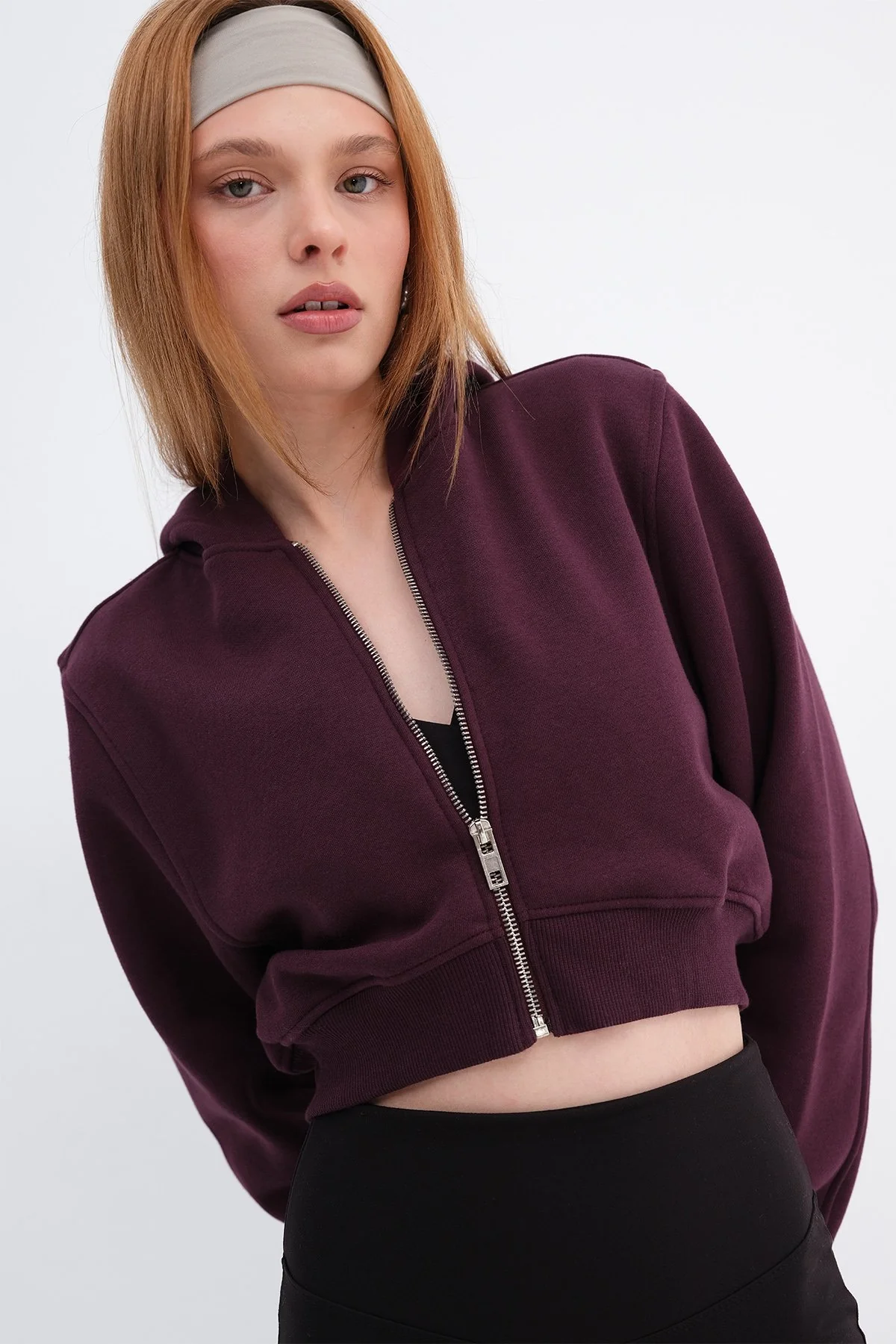 Raised Hooded Crop Sweatshirt - Image 70