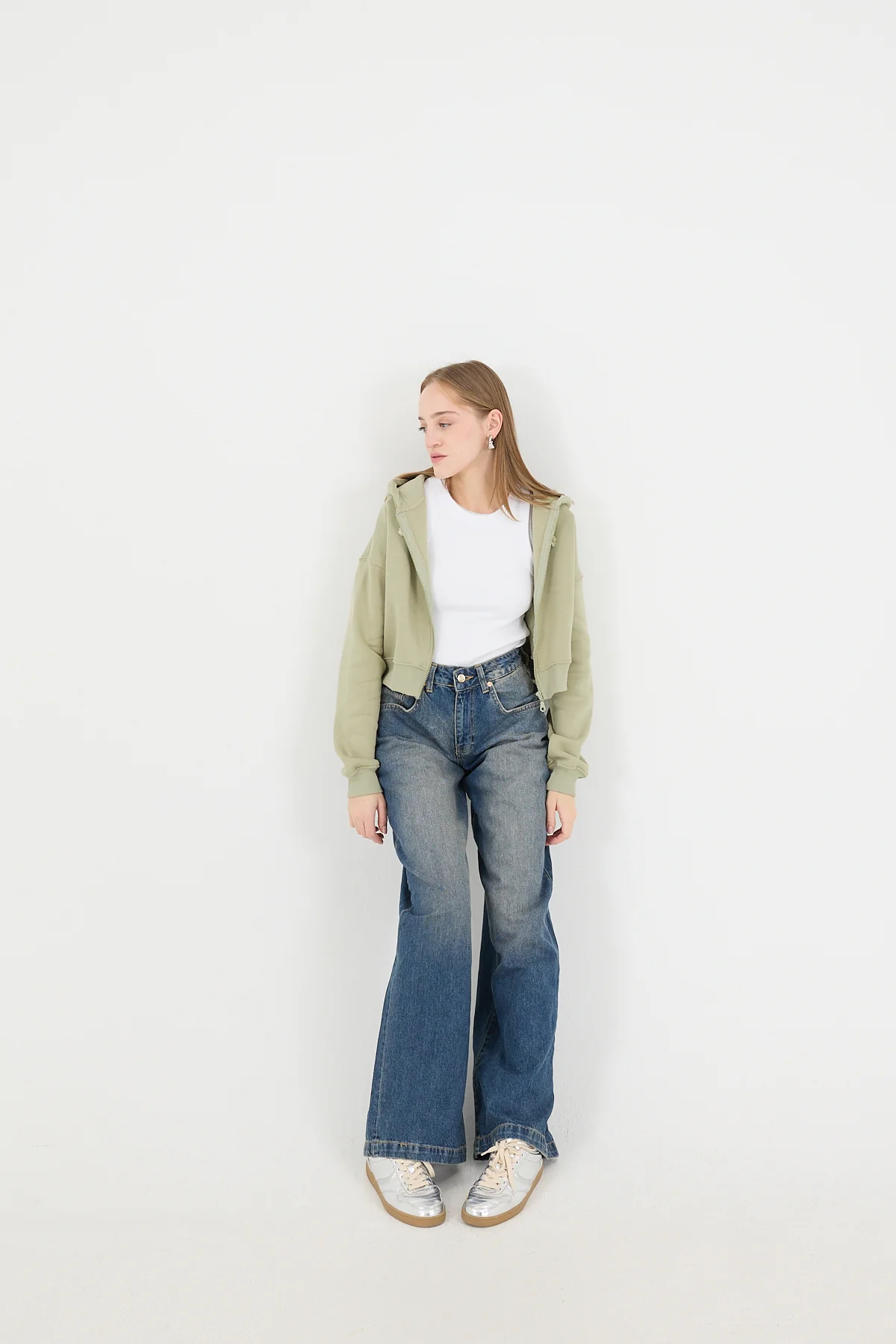 Raised Zipper Sweatshirt - Image 6