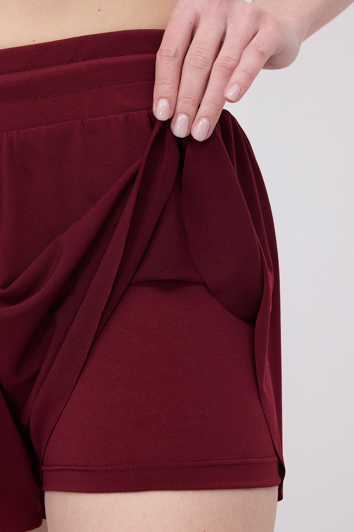 Shorts With Elastic Waist - Image 15
