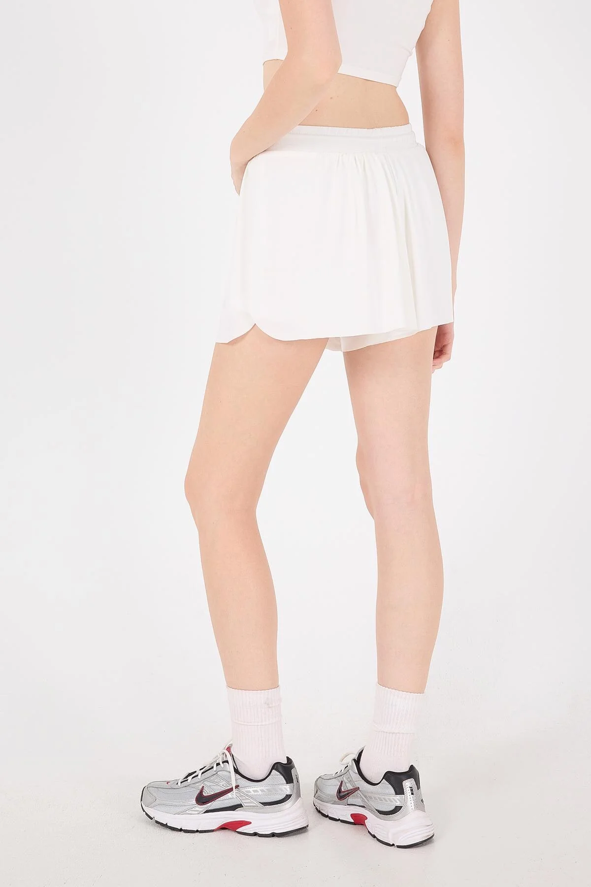 Shorts With Elastic Waist - Image 22