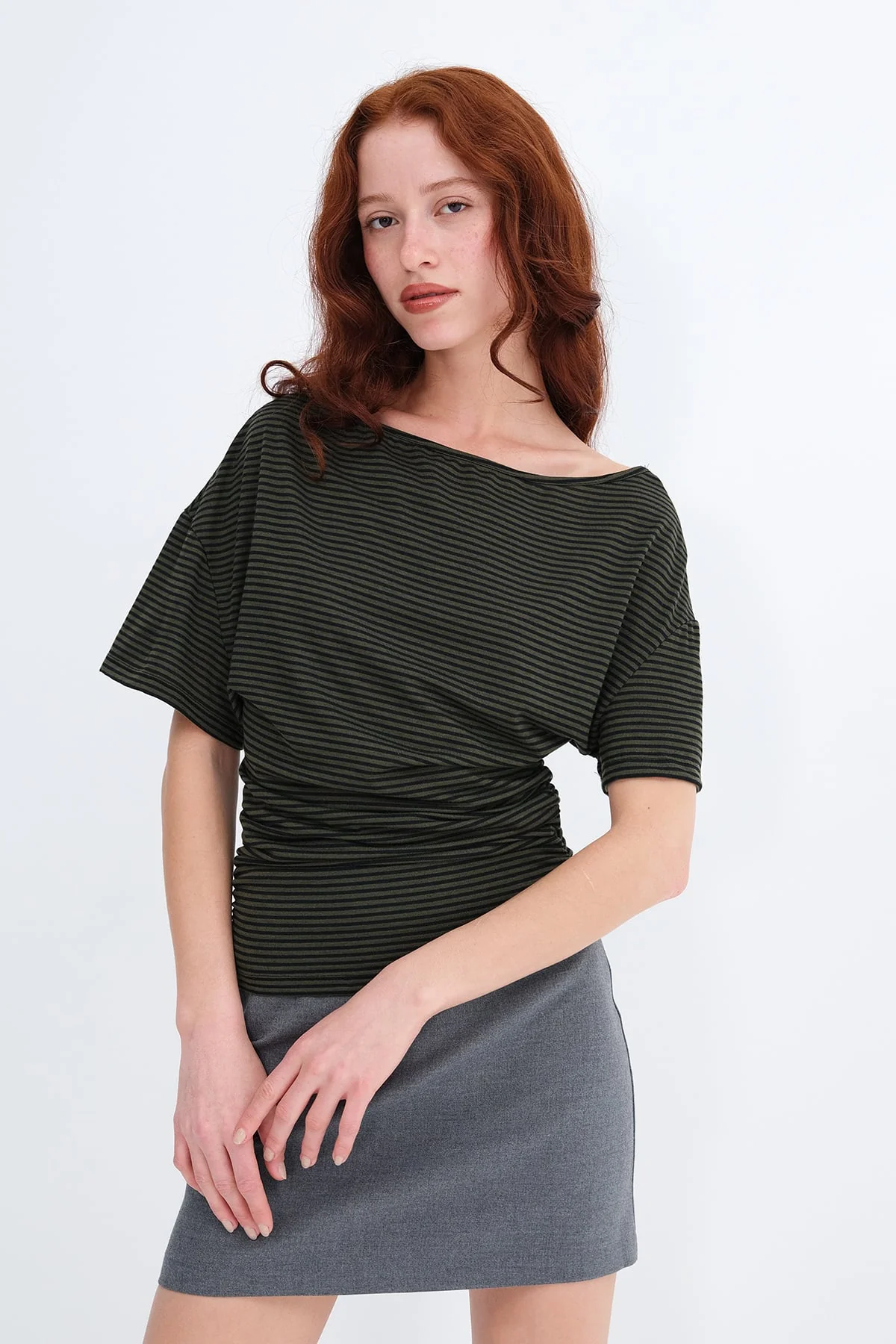 Side Ruched Striped T-shirt - Image 18