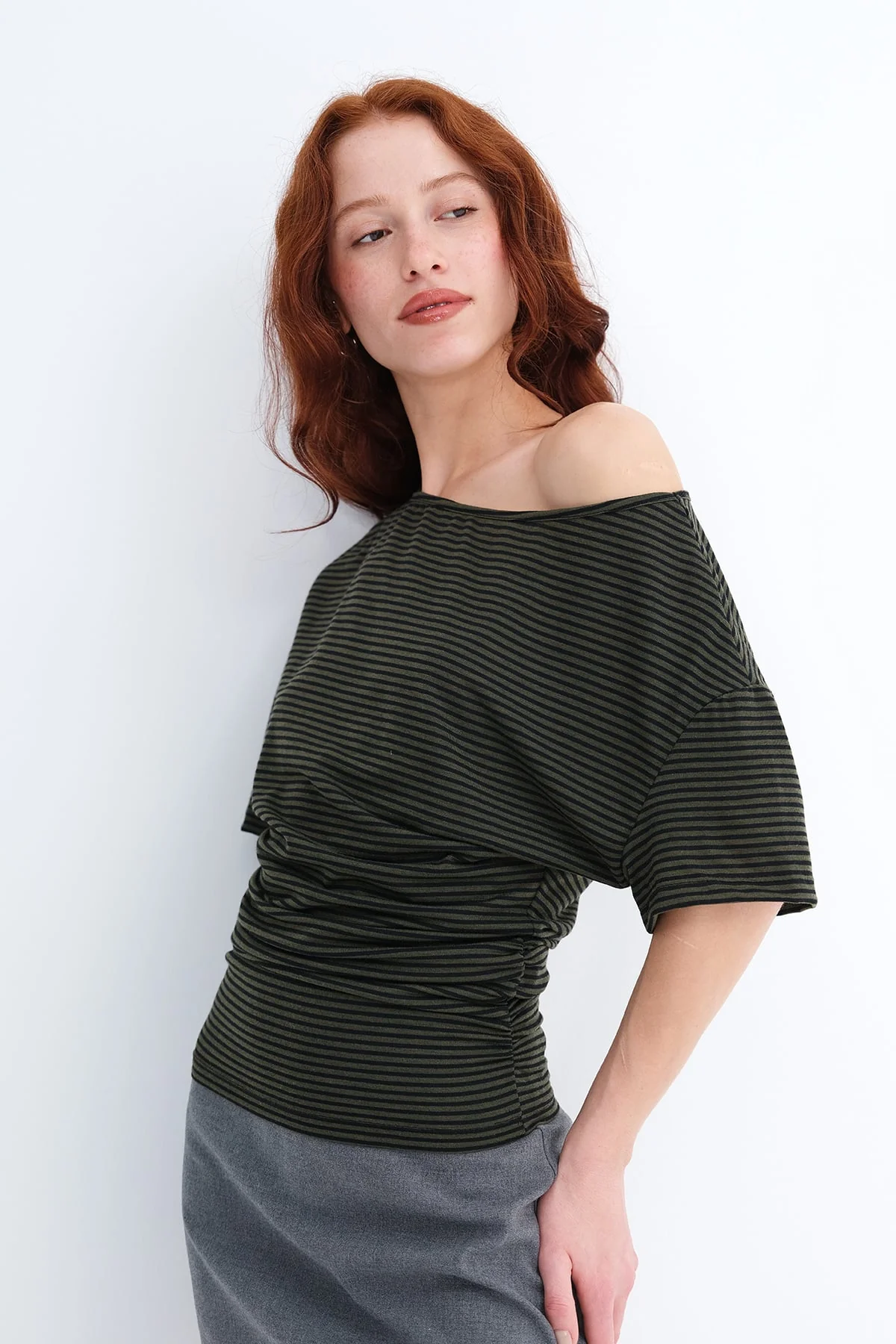 Side Ruched Striped T-shirt - Image 19