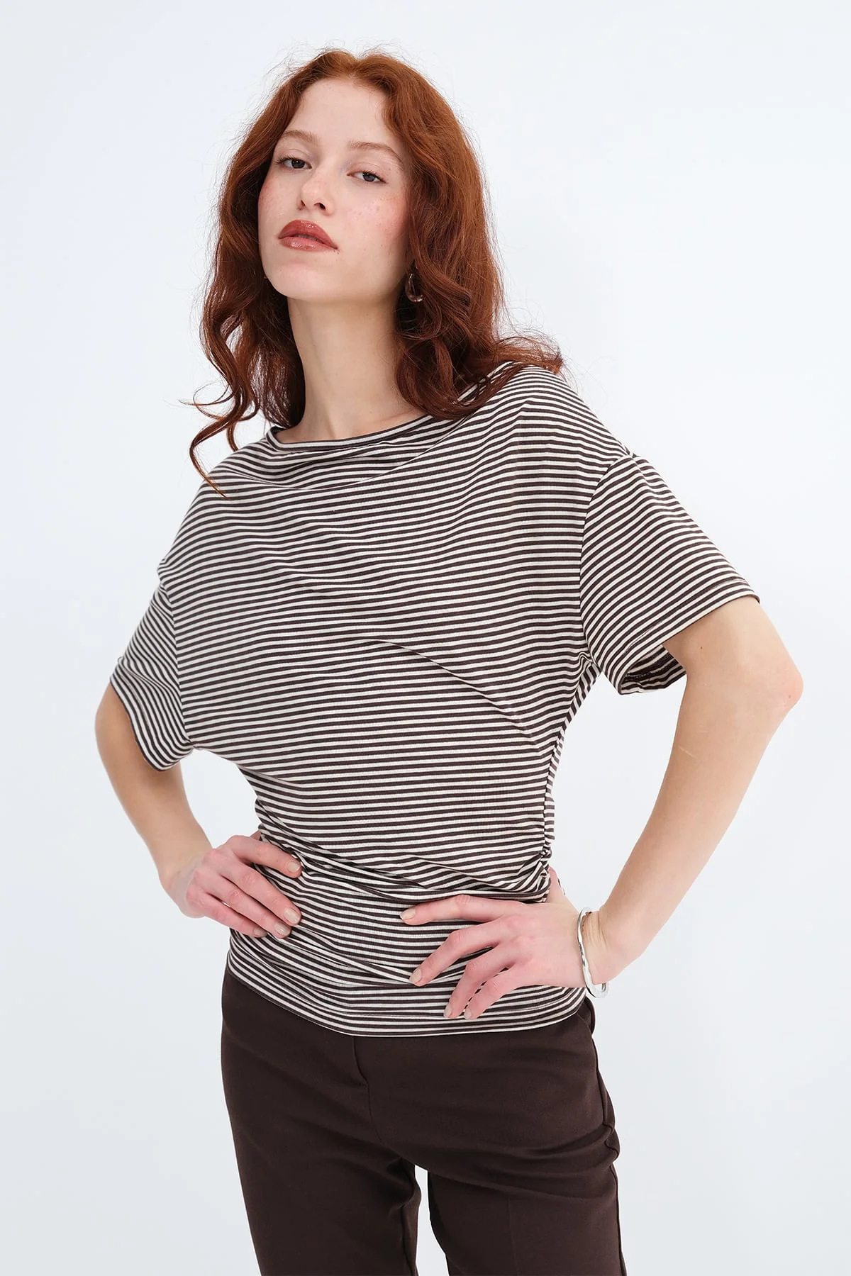 Side Ruched Striped T-shirt - Image 7