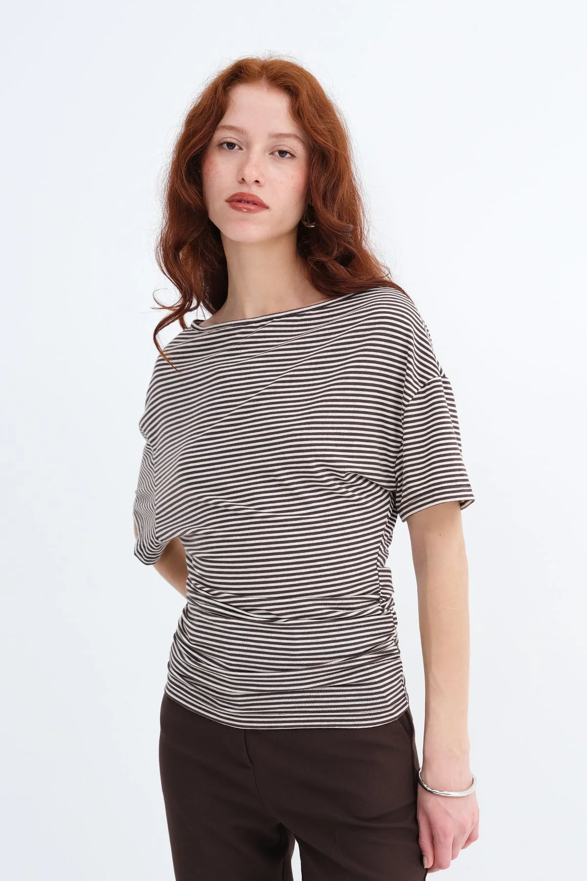 Side Ruched Striped T-shirt - Image 9