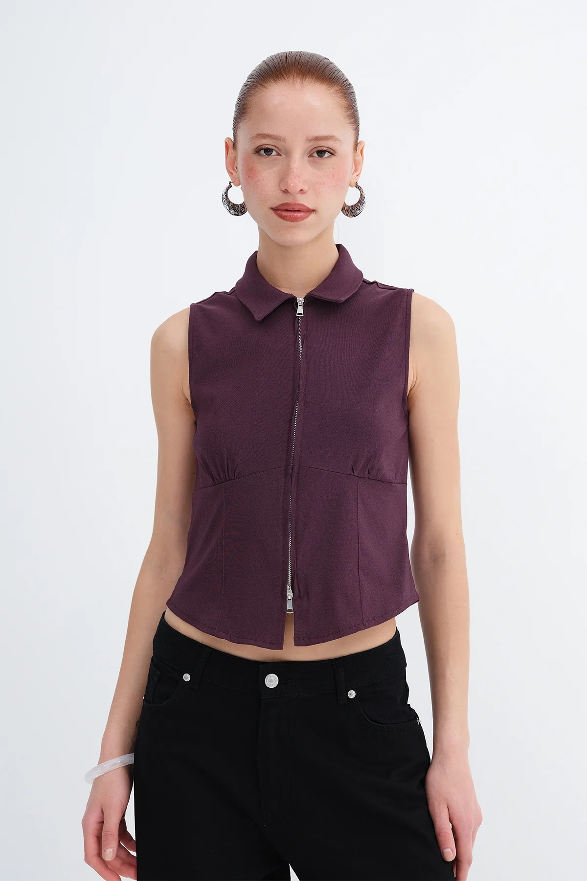 Sleeveless Zip-Up Shirt - Image 6