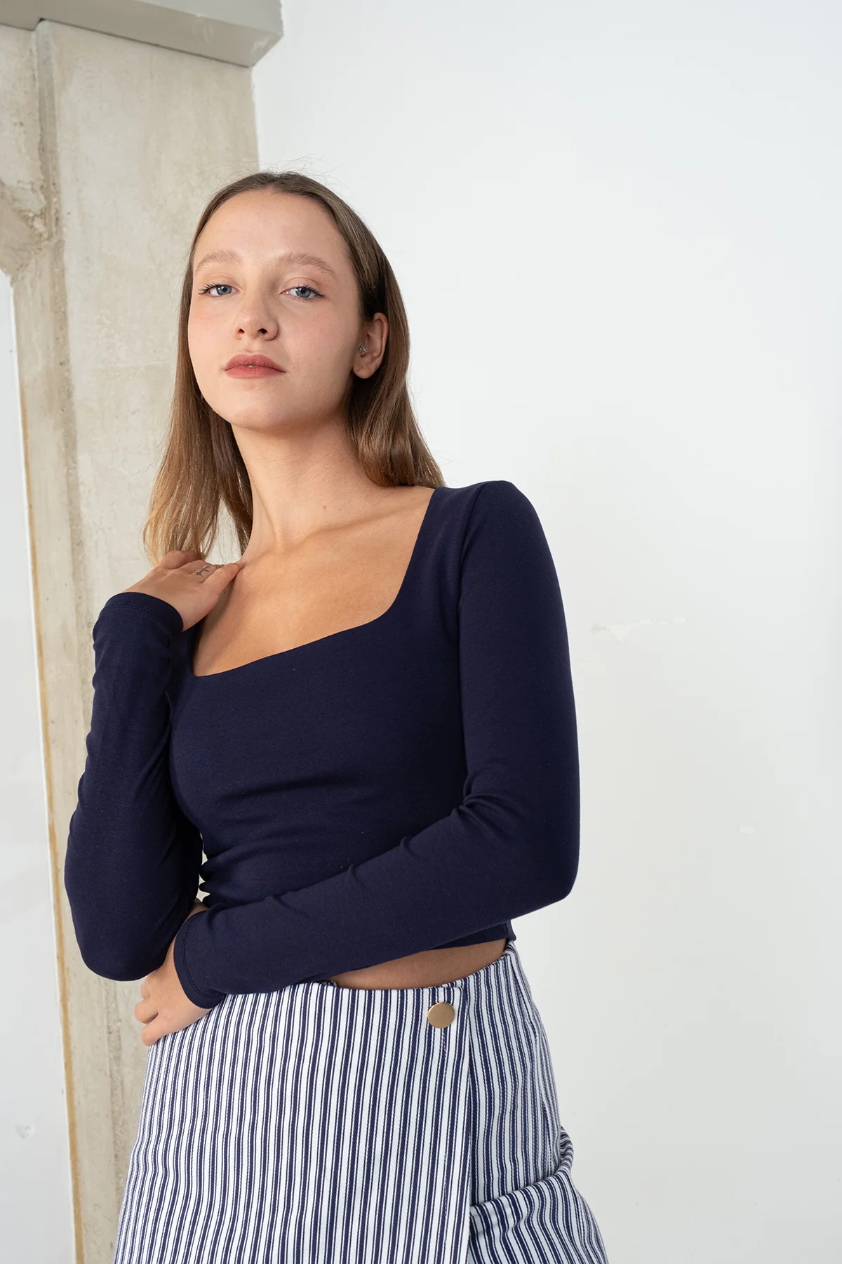 Square Neck Basic Blouse With Long Sleeve - Image 27