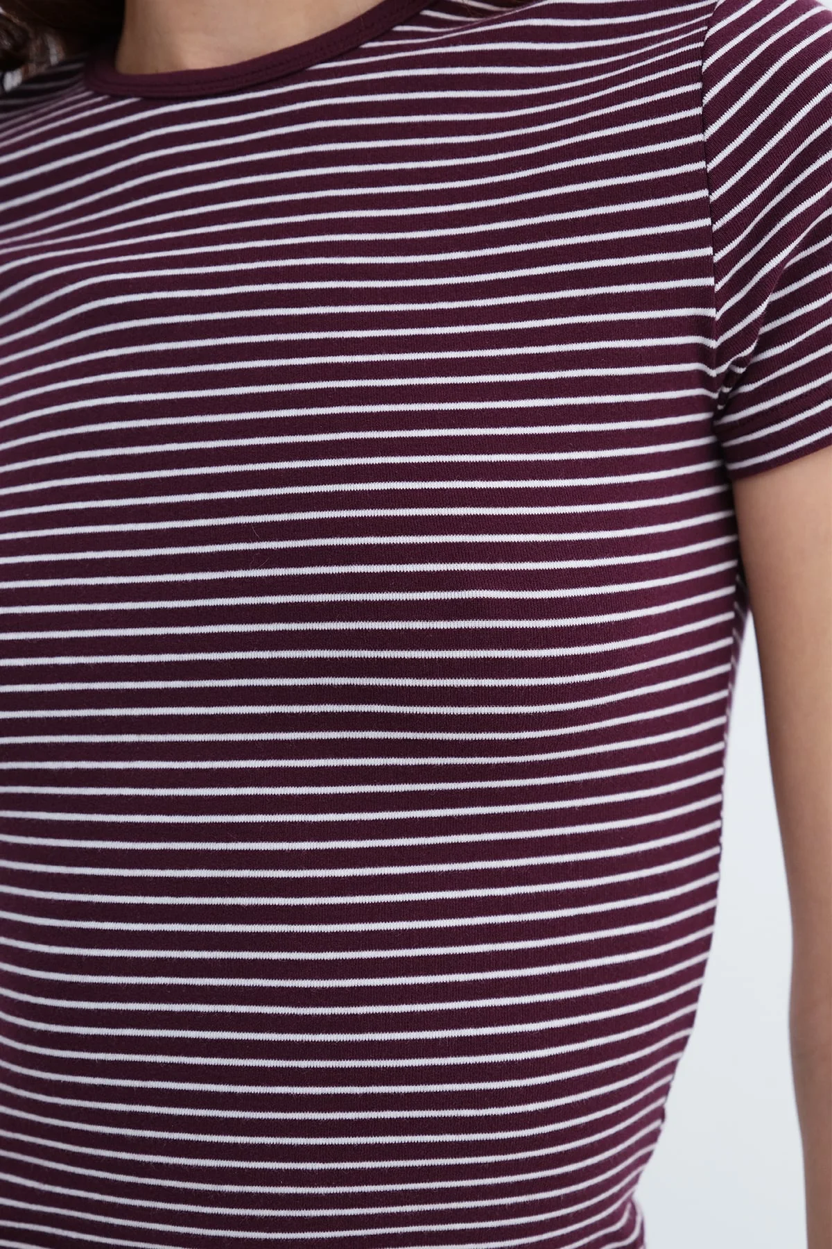 Striped Short Sleeve T-Shirt - Image 5
