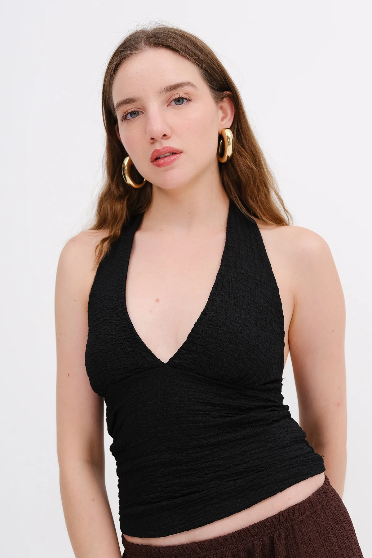 Textured Backless Blouse - Image 26