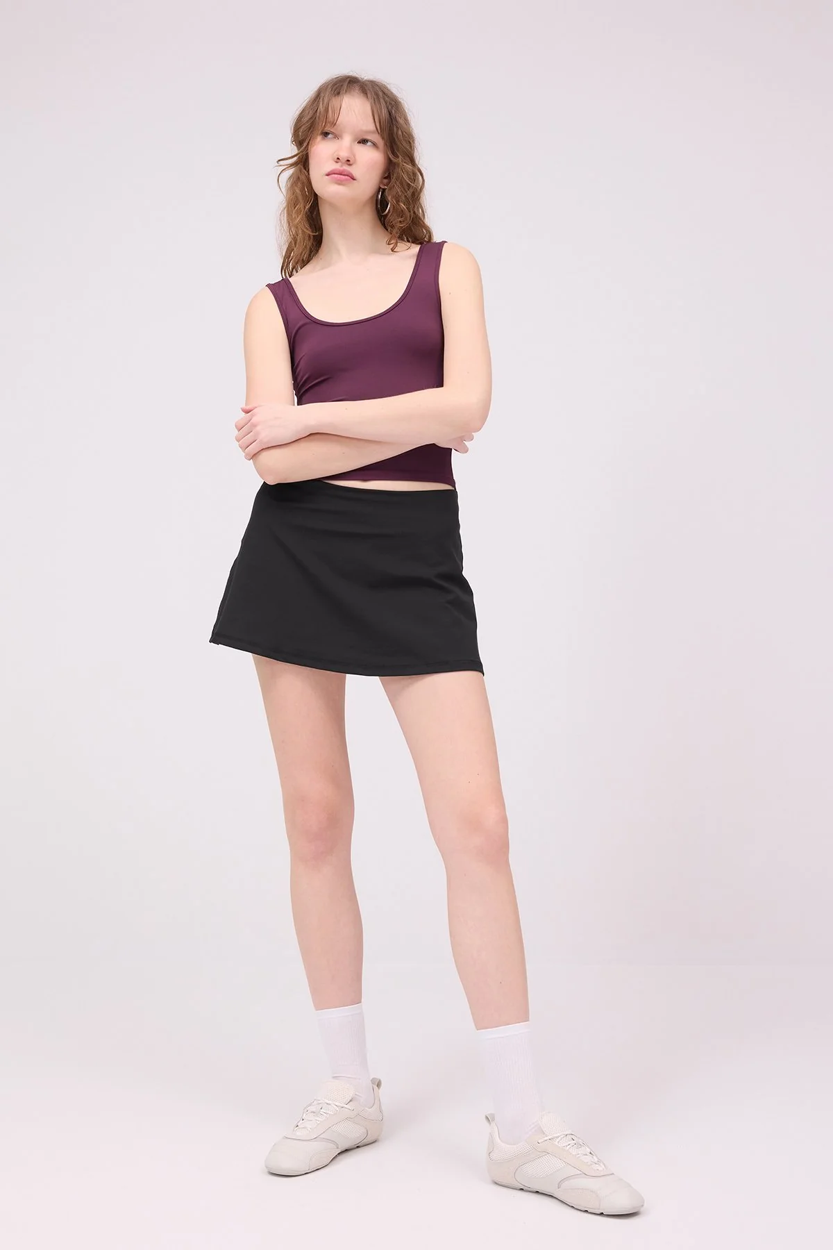 U Neck Basic Undershirt - Image 19