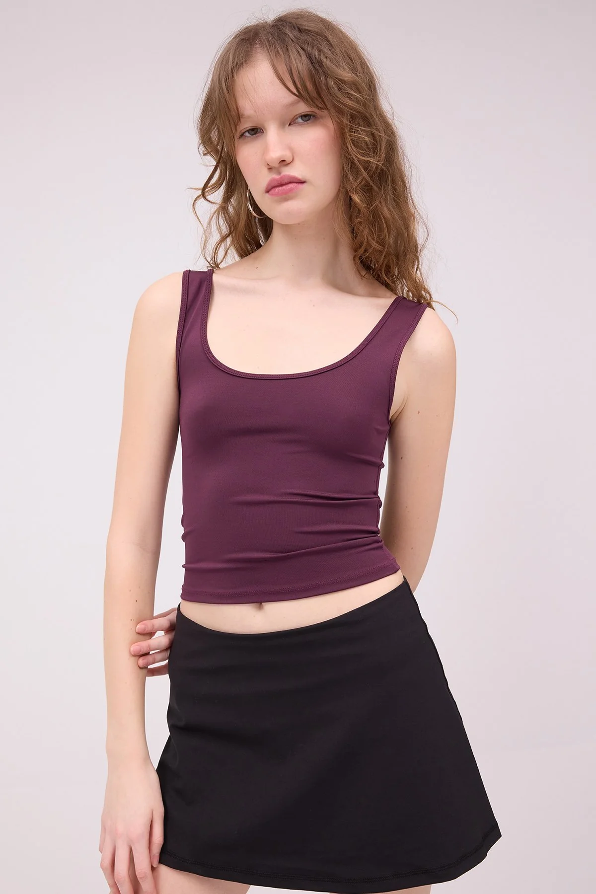 U Neck Basic Undershirt - Image 22