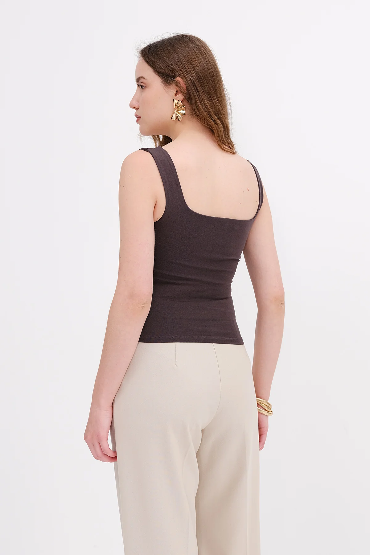 Wide-Strap Square Neck Tank Top - Image 24