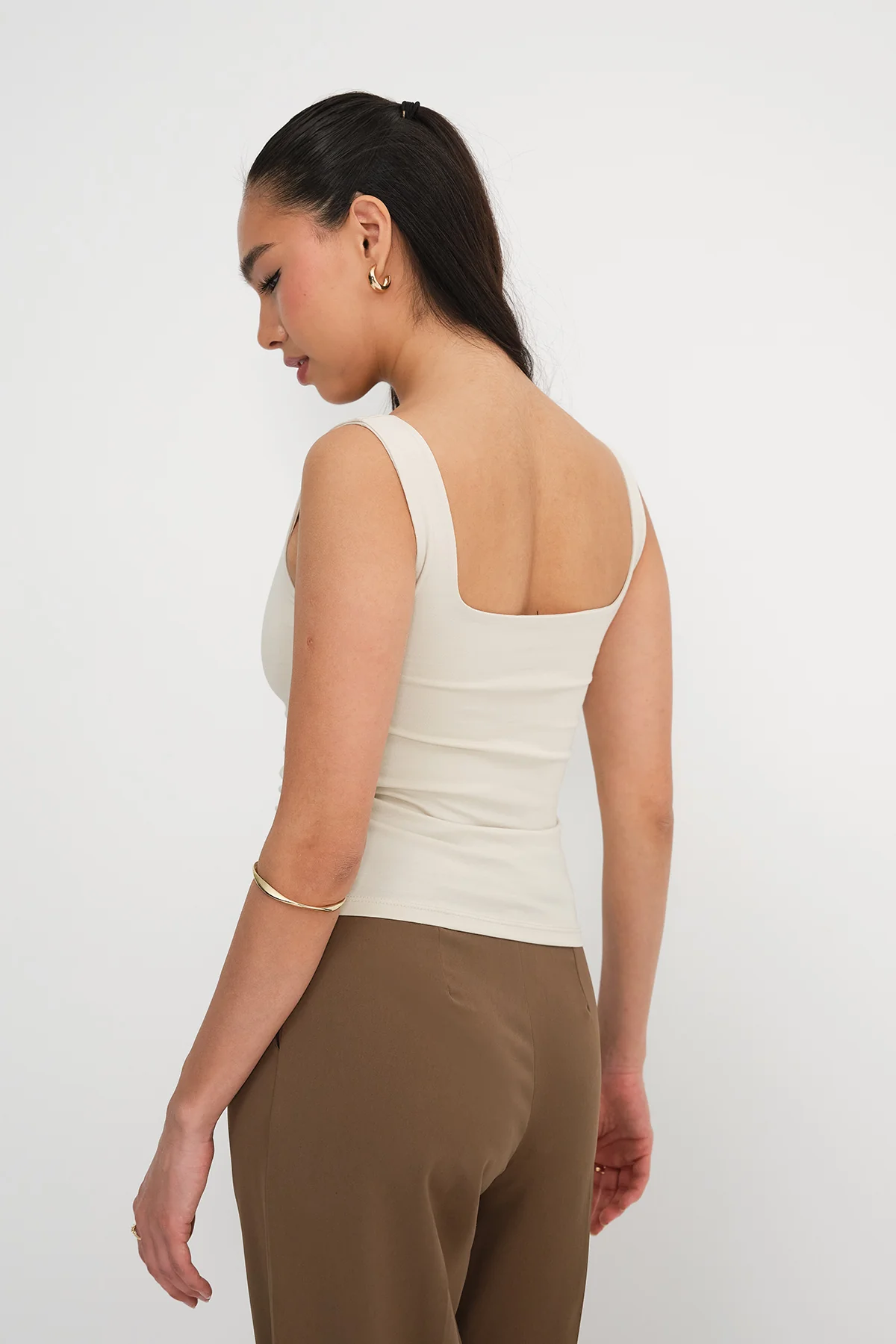 Wide-Strap Square Neck Tank Top - Image 30