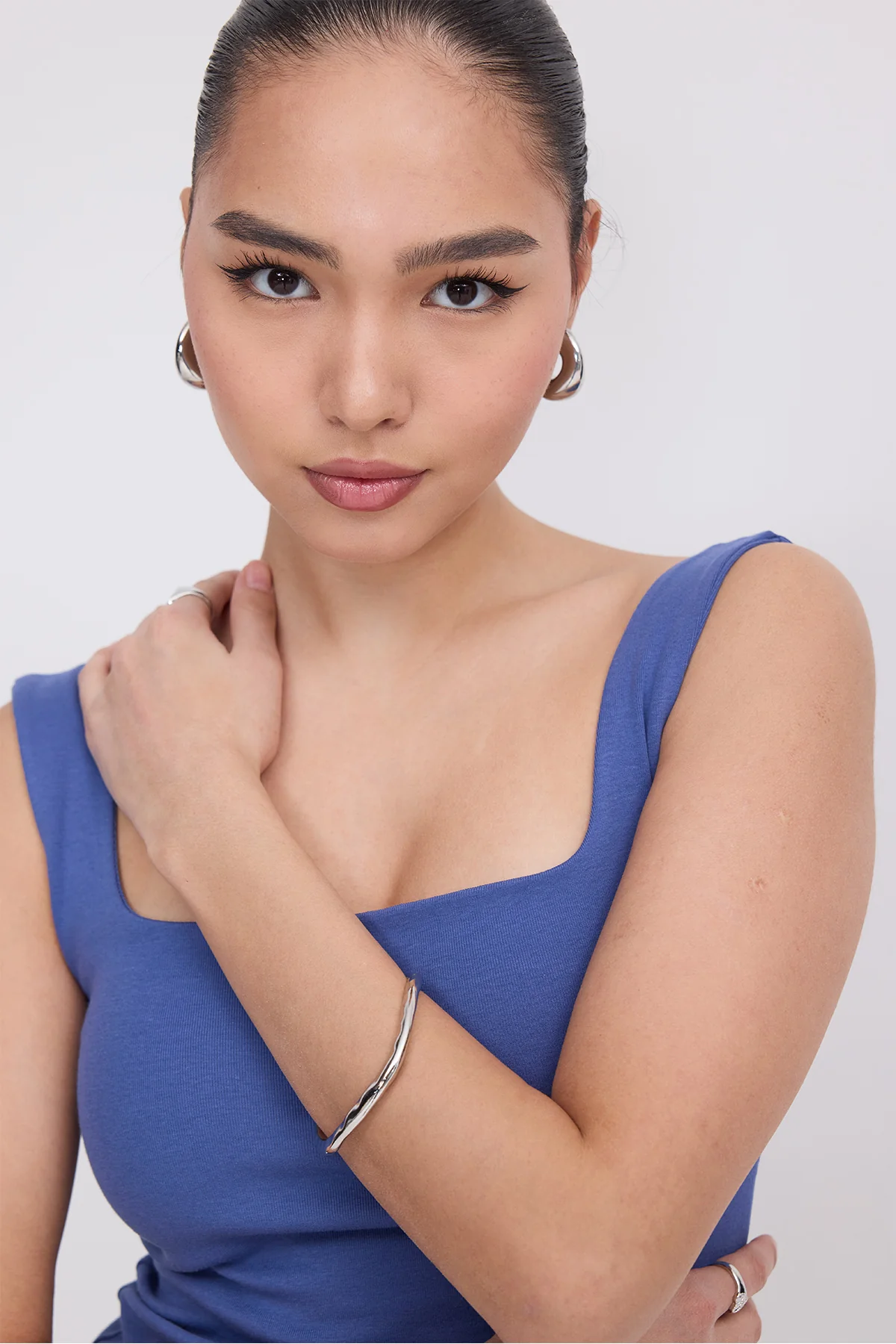 Wide-Strap Square Neck Tank Top - Image 33