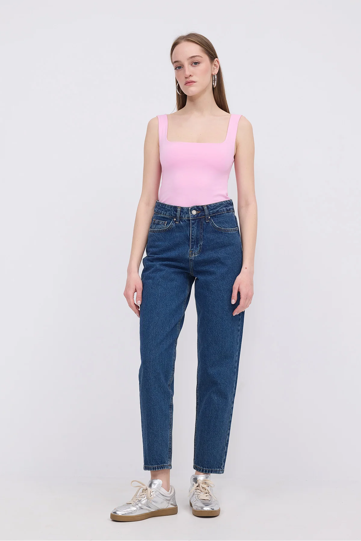 Wide-Strap Square Neck Tank Top - Image 37