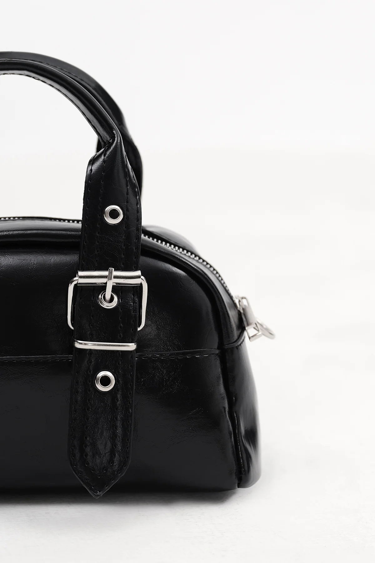 Zip Closure Hand and Shoulder Bag - Image 21