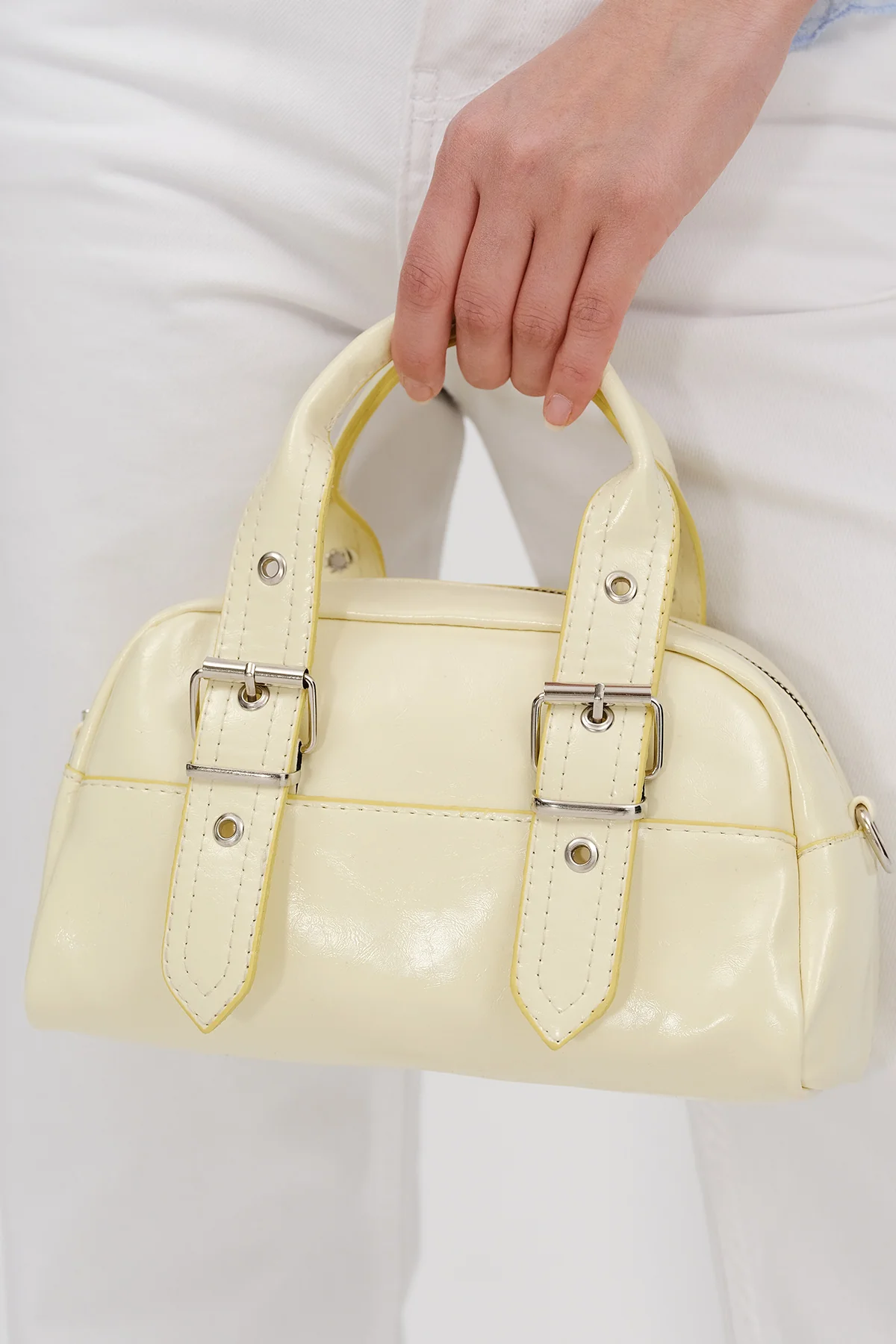 Zip Closure Hand and Shoulder Bag - Image 8