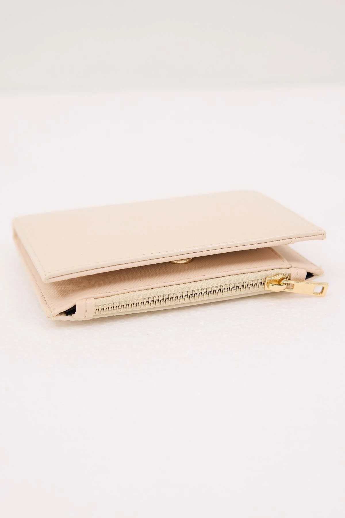 Zippered Snap Closure Wallet - Image 12